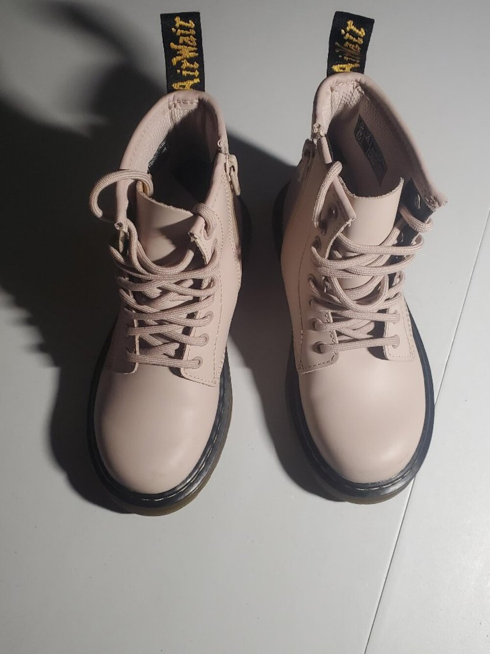 Dr Doc Martens 1460 AirWair 8 eye Boots in Vintage Taupe